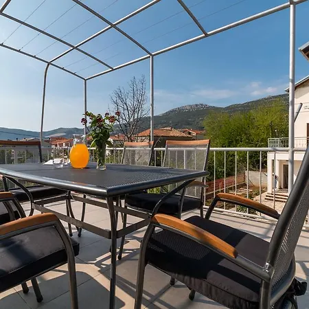 With Big Terrace Kaštela